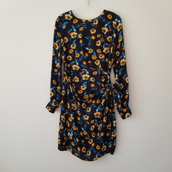 🌸 ASTR Apron Front Long Sleeve Dress in Navy Mustard Multi Floral Small S - Picture 5 of 11